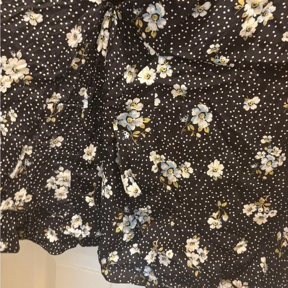 LOFT Black Dress with White Floral Accents - Picture 5 of 8